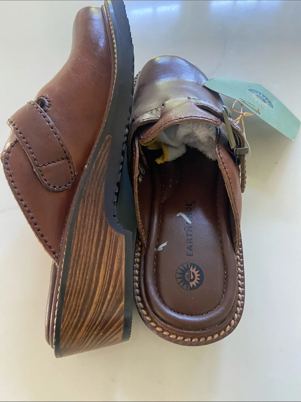 Earth Origins Men’s Tan Brown Leather Slip-On Clogs with Buckle
